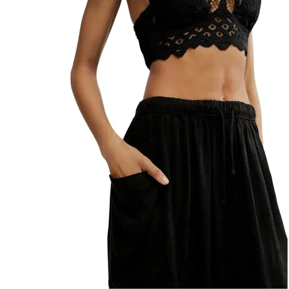 FREE‎ PEOPLE BOHO QUINN BLACK VISCOSE/LINEN BLEND PANTS BOHEMIAN RESORT-WEAR EUC - Picture 3 of 13